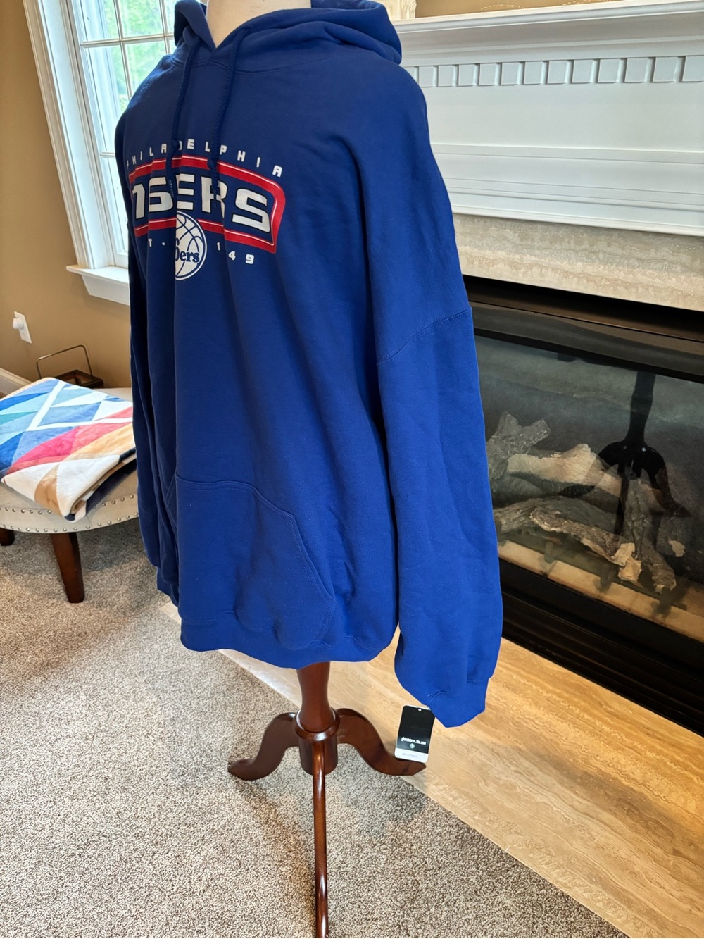 *NEW* NBA Philadelphia 76ers Hooded Sweatshirt - Size 3XL - Picture 2 of 6